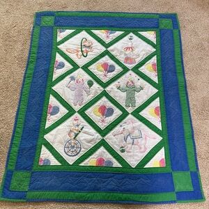 Handmade Baby Blanket Toddler Quilt Circus Animals Clowns Nursery Balloons 36x44